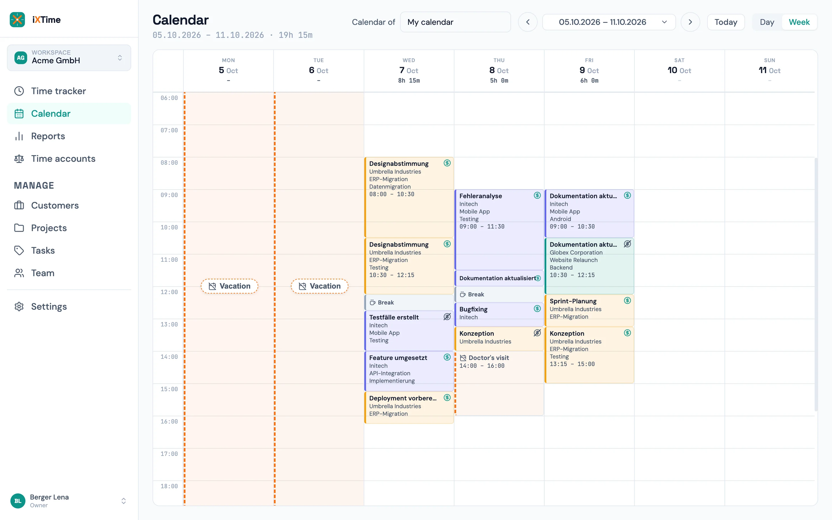 Calendar with absences: full-day vacation days as dashed bands and an hourly absence as a block inside the day